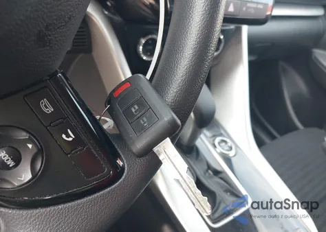 2023 Mitsubishi Eclipse Cross Se S-Awc/Sel S-Awc z USA, uszkodzony, nr VIN JA4ATWAA0PZ046854